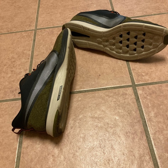 Nike Zoom Strike 2 Shield Run size 15 - Picture 6 of 8